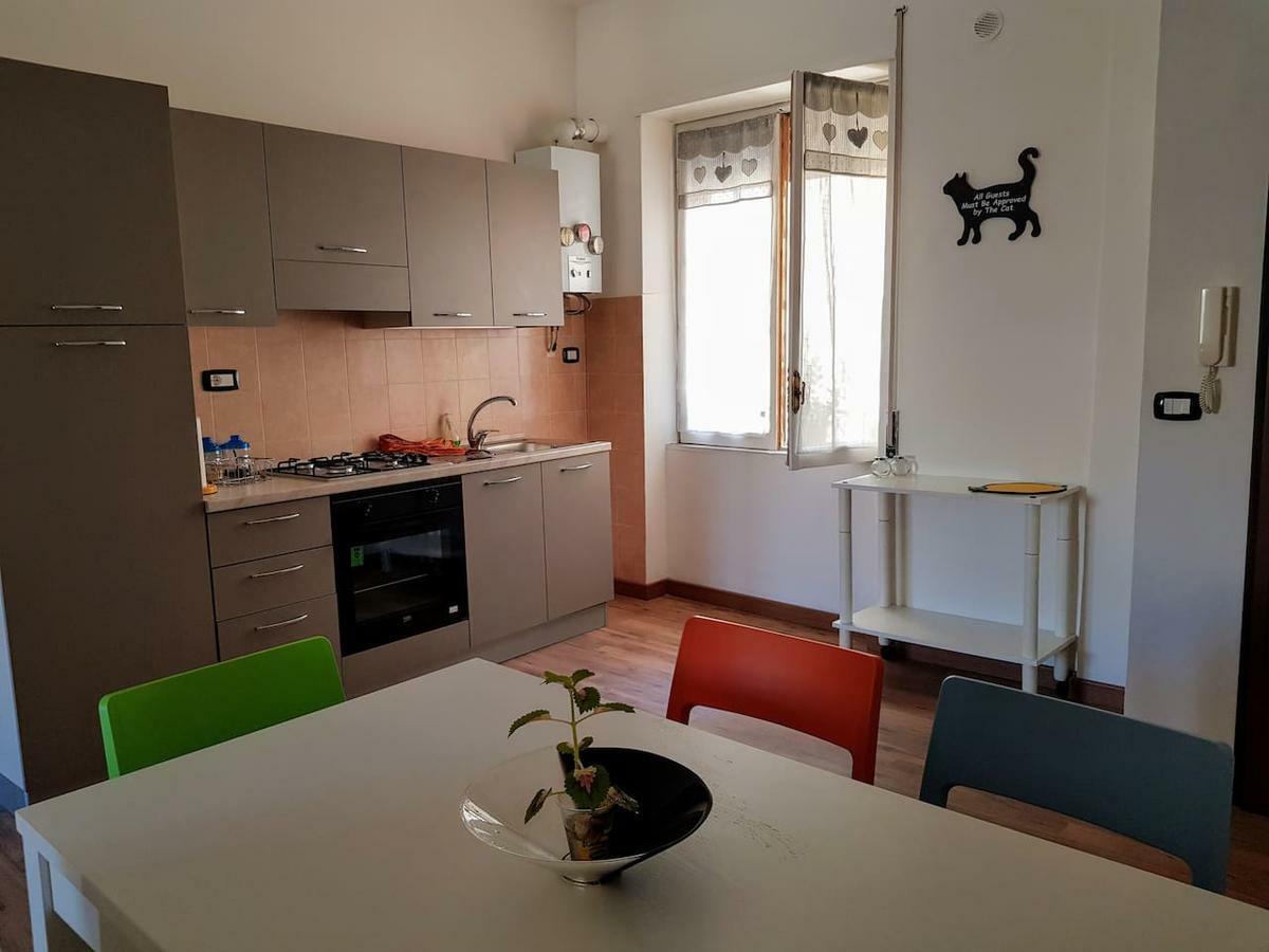 Casa S Leonardo Apartment Кротоне Екстериор снимка