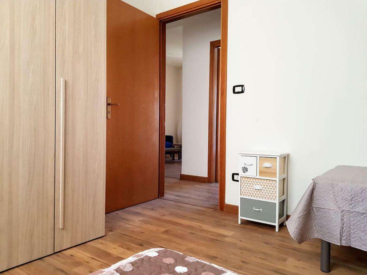 Casa S Leonardo Apartment Кротоне Екстериор снимка